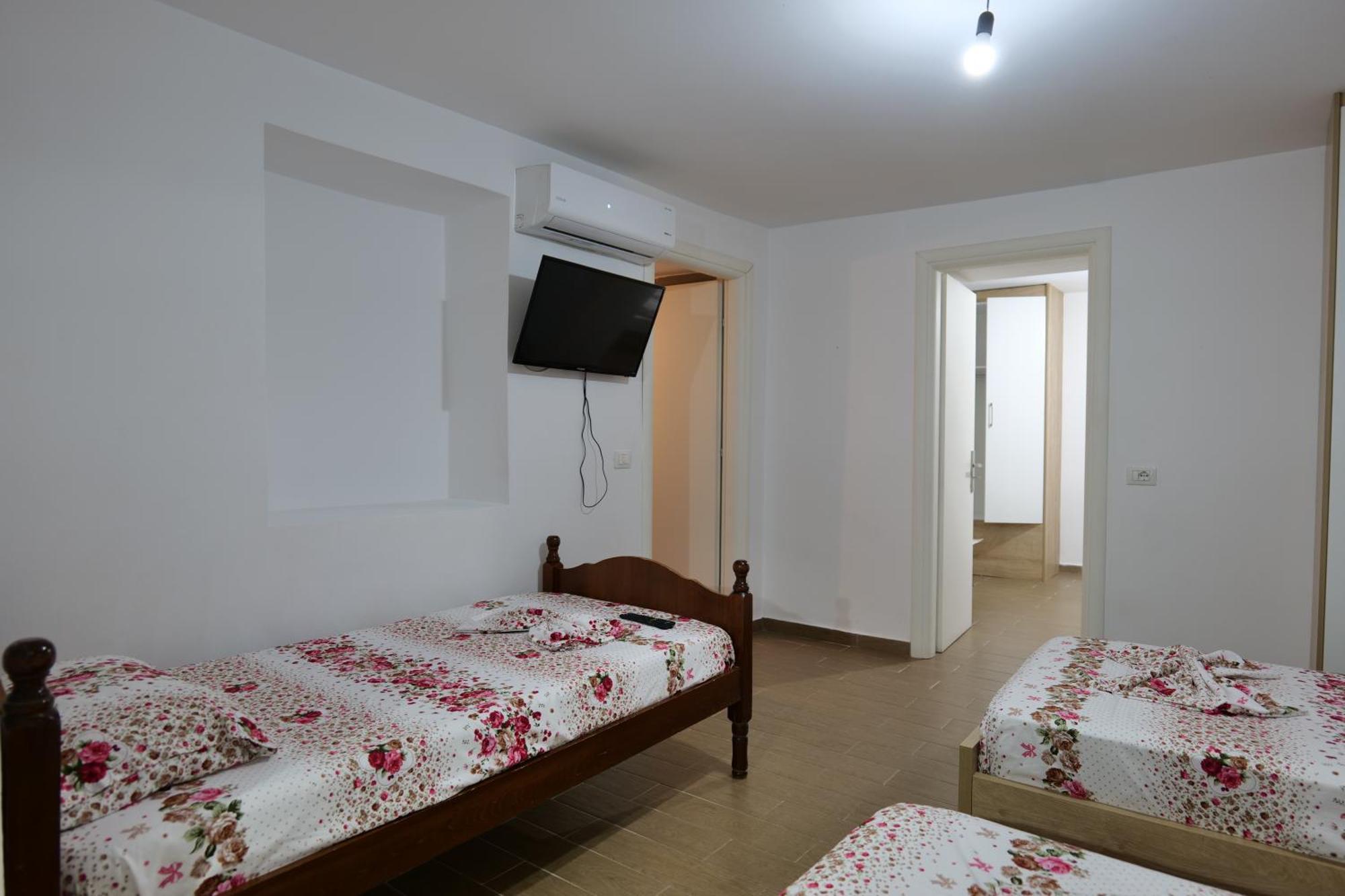 Hermes Elite Apartments Sarandë 外观 照片