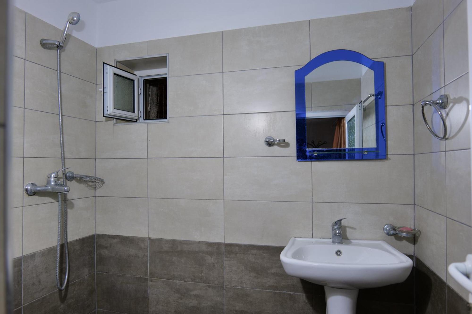 Hermes Elite Apartments Sarandë 外观 照片