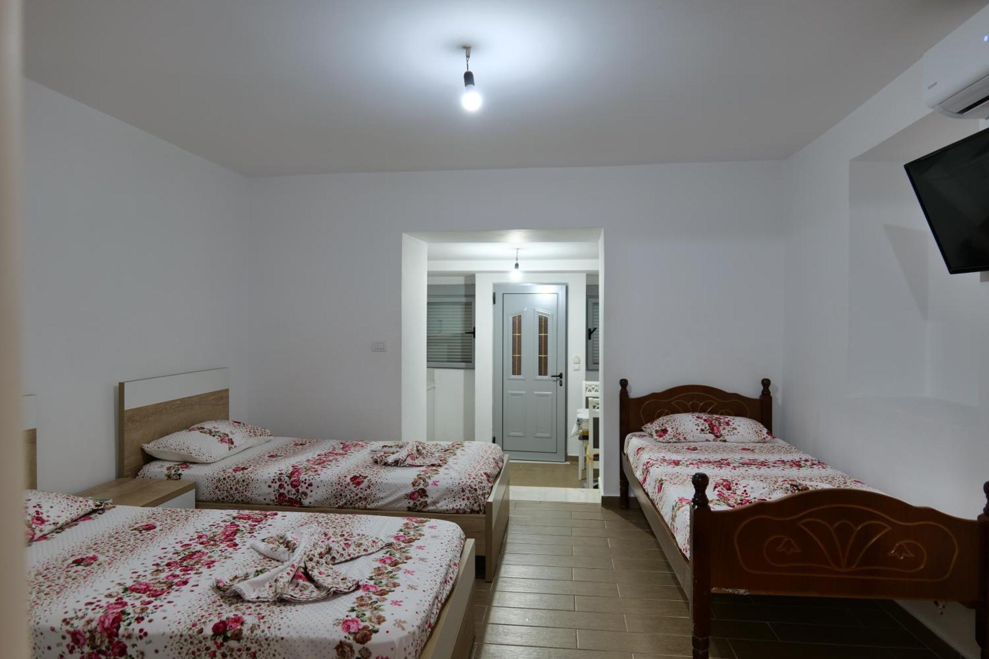 Hermes Elite Apartments Sarandë 外观 照片