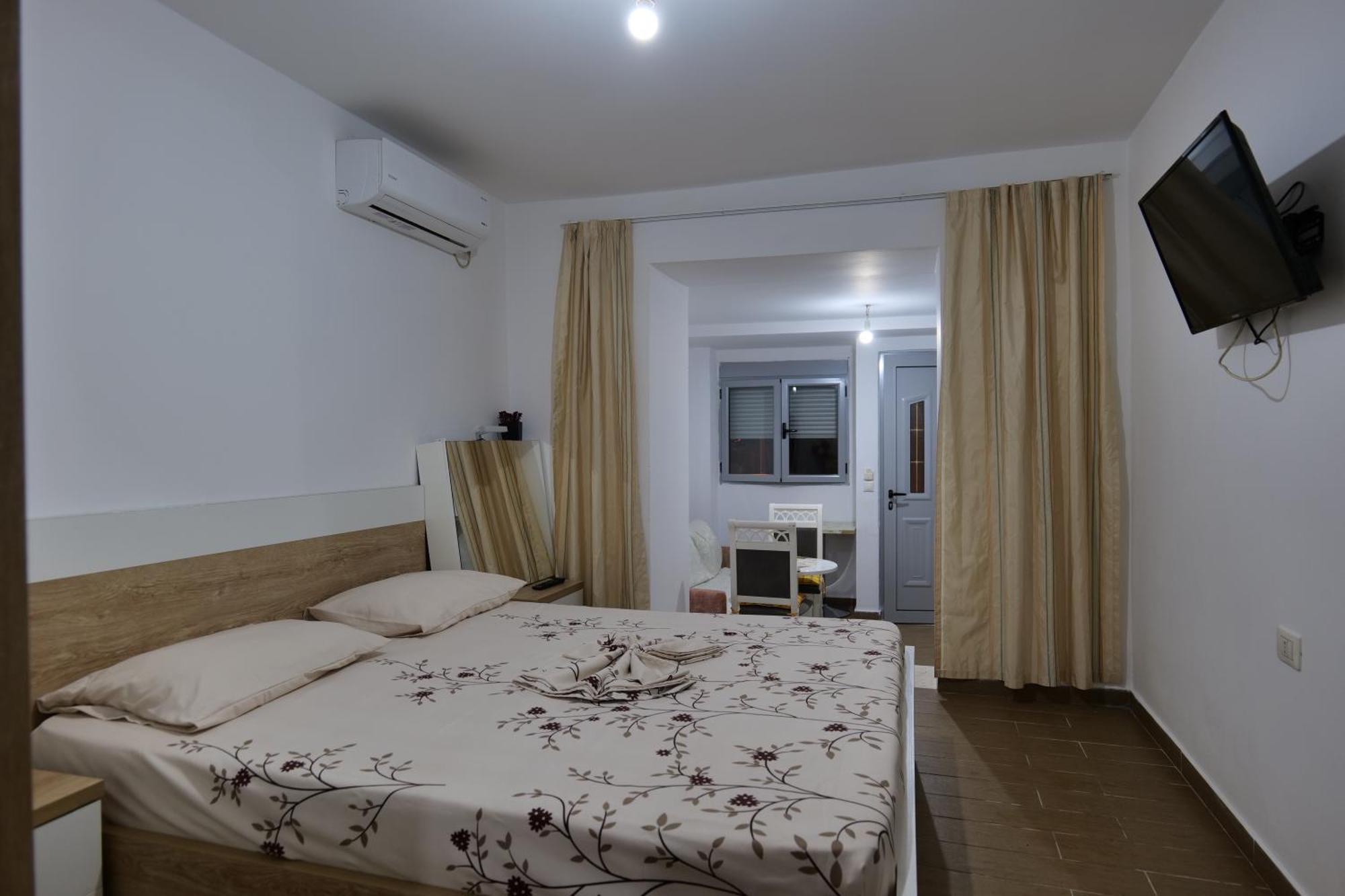 Hermes Elite Apartments Sarandë 外观 照片